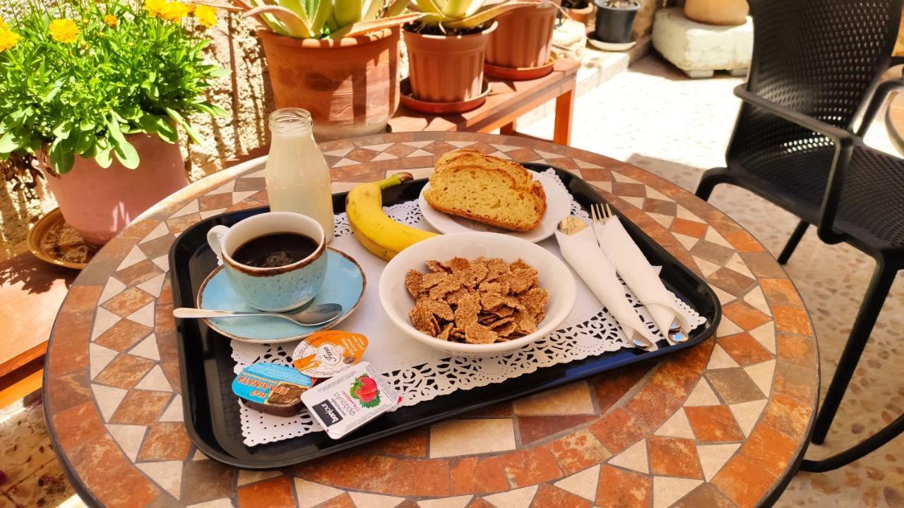 Rhodes City Eleni Rooms מראה חיצוני תמונה