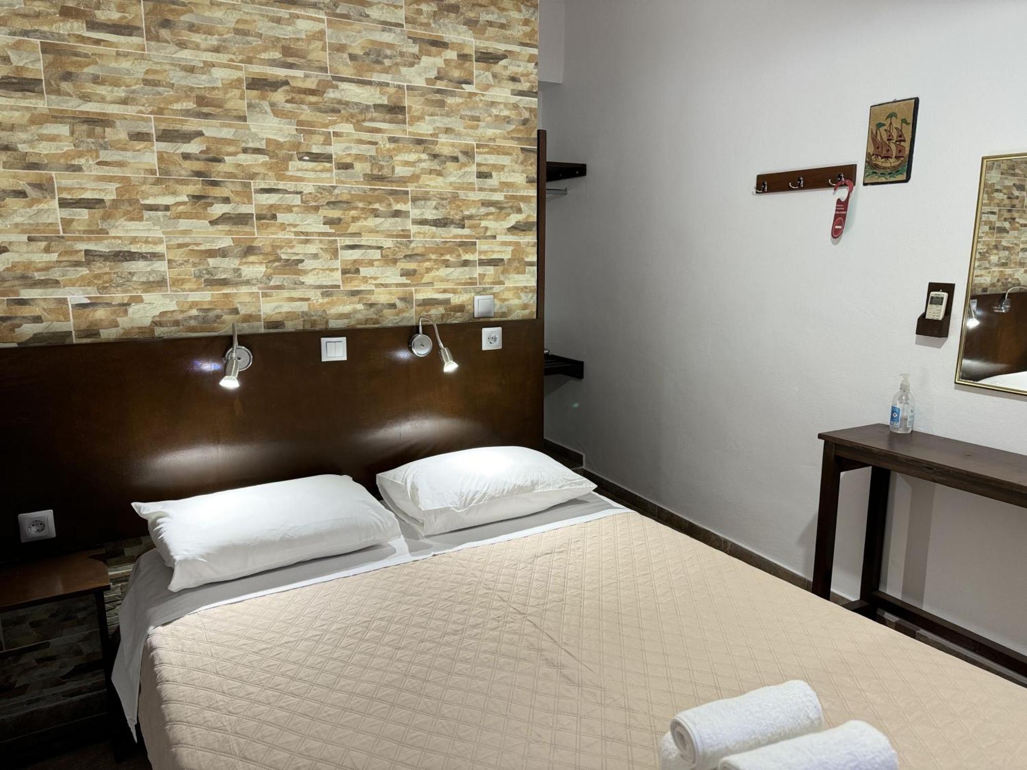 Rhodes City Eleni Rooms מראה חיצוני תמונה