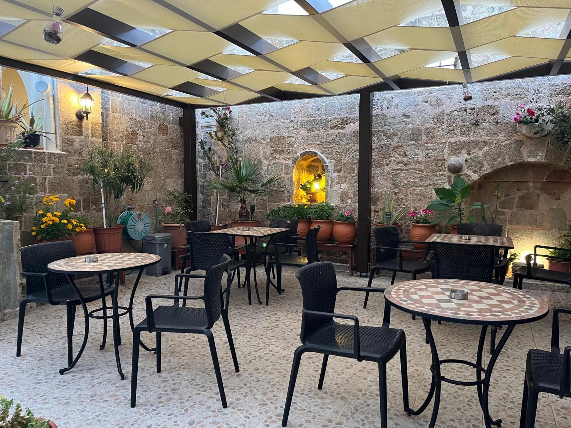 Rhodes City Eleni Rooms מראה חיצוני תמונה